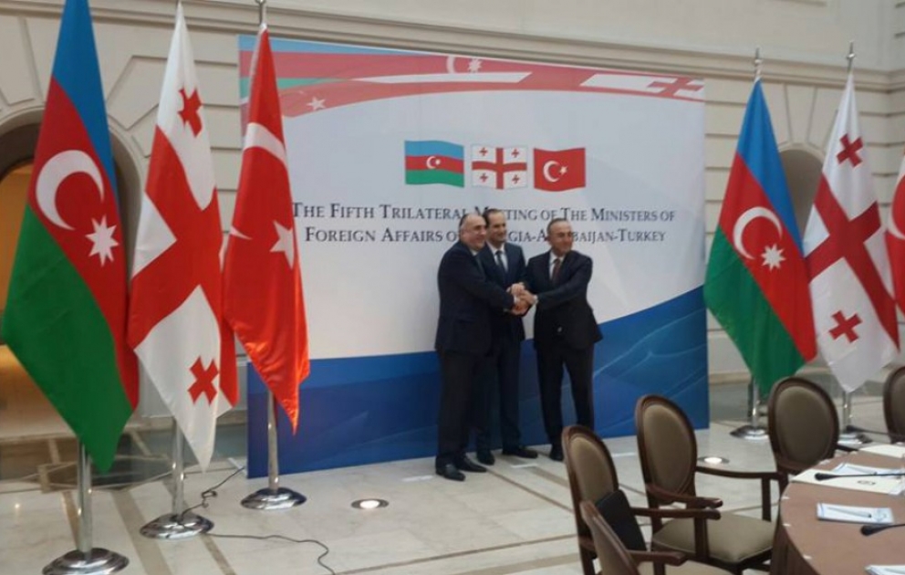 Les ministres des Affaires étrangères d’Azerbaïdjan, de Turquie et de Géorgie se réunissent à Tbilissi VIDEO