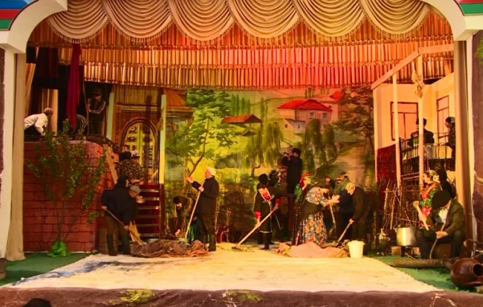 Qusar Dövlət Ləzgi Dram Teatrı “Sədəf”i tamaşaçılara təqdim edib VİDEO