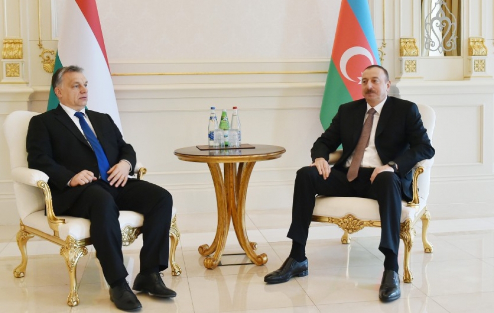 Azərbaycan Prezidenti İlham Əliyevin Macarıstanın Baş naziri Viktor Orban ilə təkbətək görüşü VİDEO