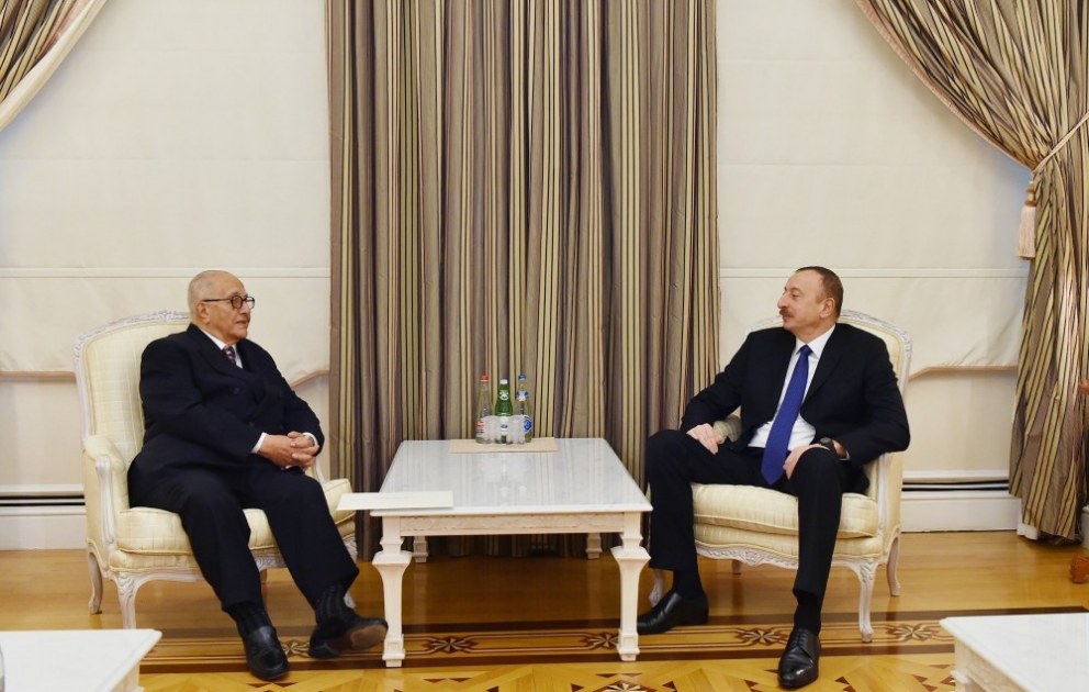 Entretien du président de la République avec l’ancien Premier ministre jordanien VIDEO
