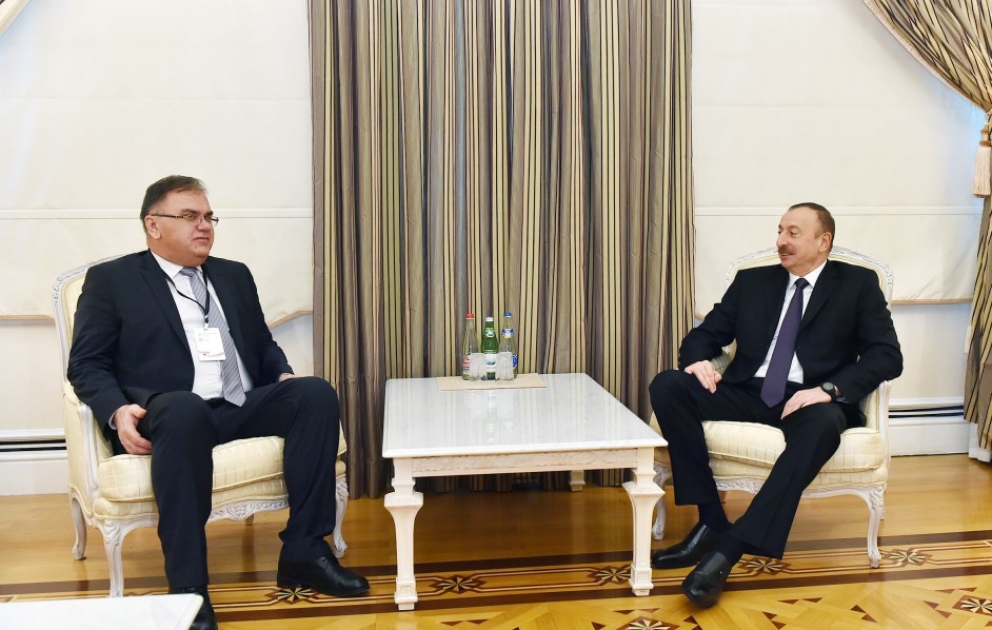 Президент Азербайджана Ильхам Алиев принял члена Президиума Боснии и Герцеговины Младена Иванича ВИДЕО