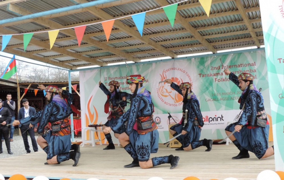 Ağsuda II Beynəlxalq Tərəkəmə Çərşənbəsi folklor festivalı başlayıb VİDEO