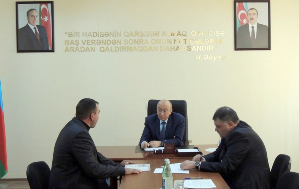 Министр по чрезвычайным ситуациям выслушал обращения граждан в Агджабеди ВИДЕО