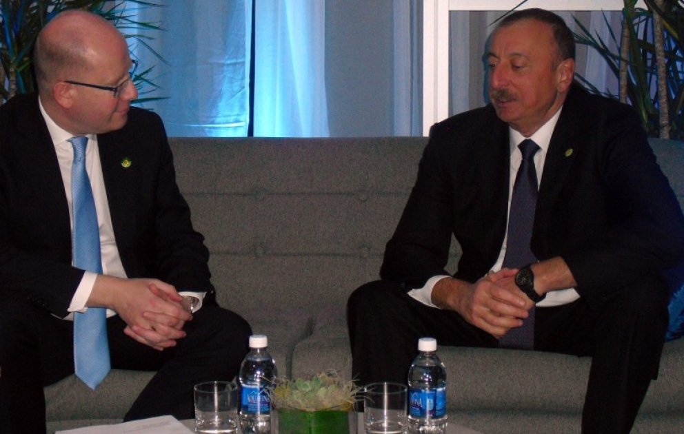 Entretien du président azerbaïdjanais avec le Premier ministre tchèque VIDEO