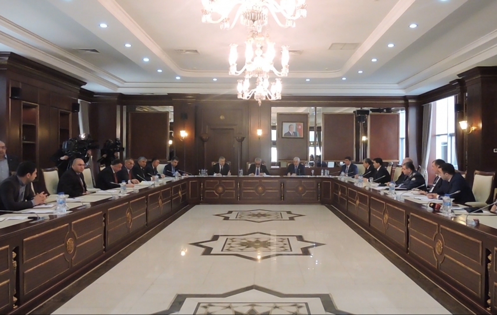 “Antidempinq, kompensasiya və mühafizə tədbirləri haqqında” yeni qanun layihəsi müzakirə olunub VİDEO