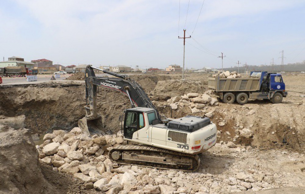Zığ dairəsi-Hövsan-Türkan avtomobil yolu yenidən qurulur VİDEO