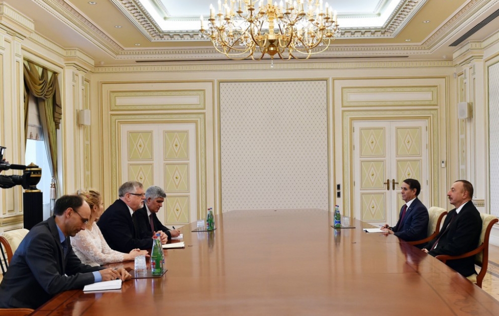 Präsident Ilham Aliyev empfängt Delegation um EU-Sonderbeauftragten für Südkaukasus VIDEO