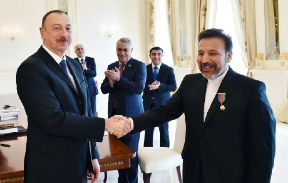 Azərbaycan Prezidenti İlham Əliyev İranın rabitə və informasiya texnologiyaları nazirinə “Dostluq” ordeni təqdim edib ViDEO