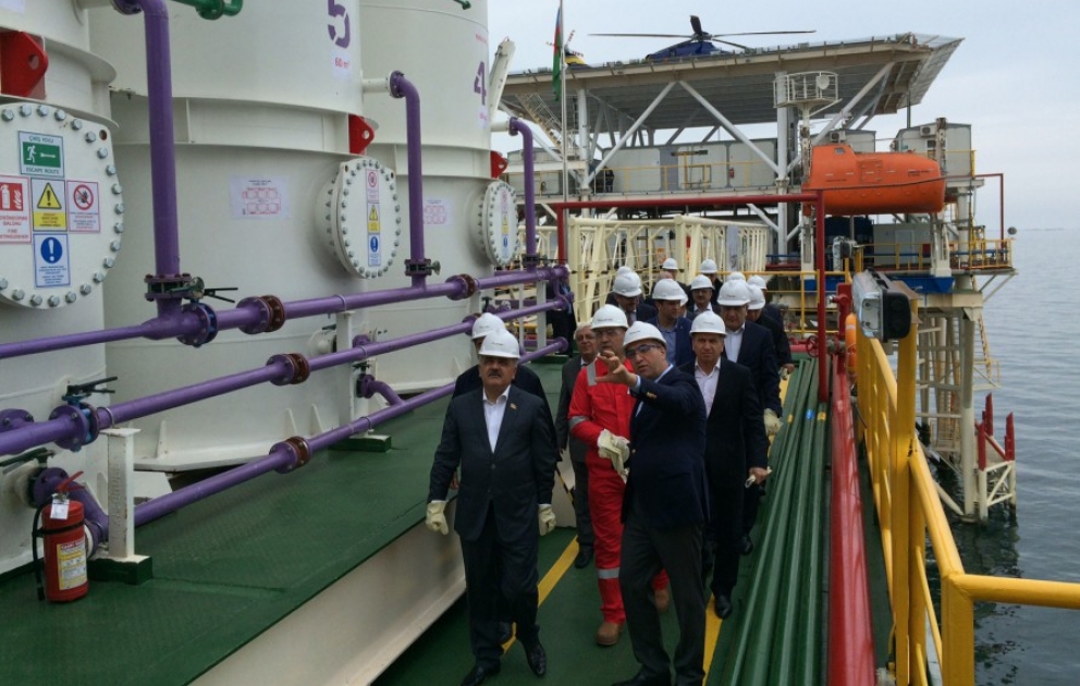 SOCAR launches offshore stationary platform No. 6 at Bulla-deniz field VIDEO