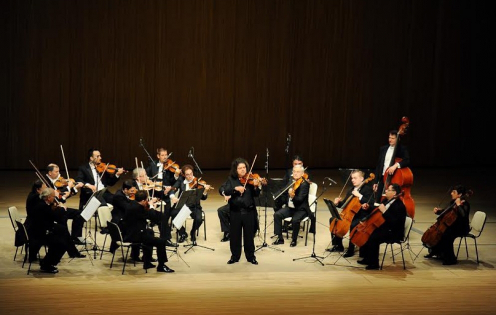 Budapeştin Ferens List Kamera Orkestri Heydər Əliyev Mərkəzində konsert proqramı ilə çıxış edib VİDEO