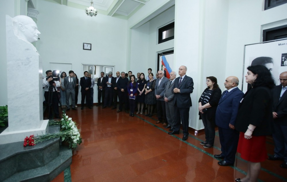AZERTAC launches photo exhibition on national leader Heydar Aliyev`s 93rd anniversary VIDEO