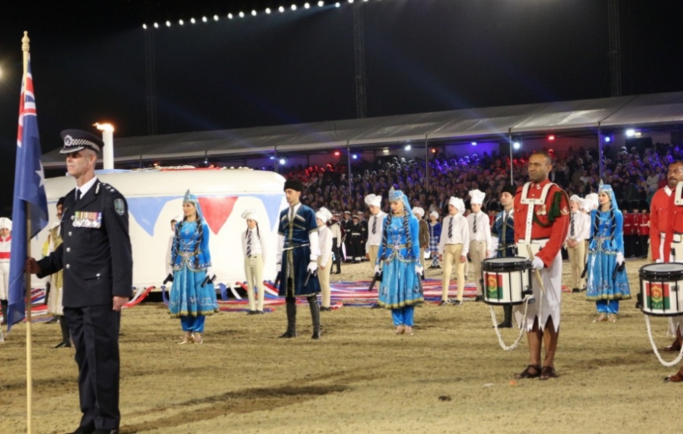 Londres : un spectacle splendide avec les chevaux de Karabagh VIDEO