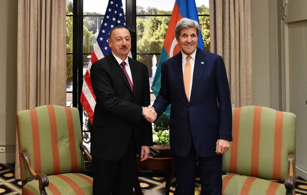 President Ilham Aliyev met with US Secretary of State John Kerry VIDEO