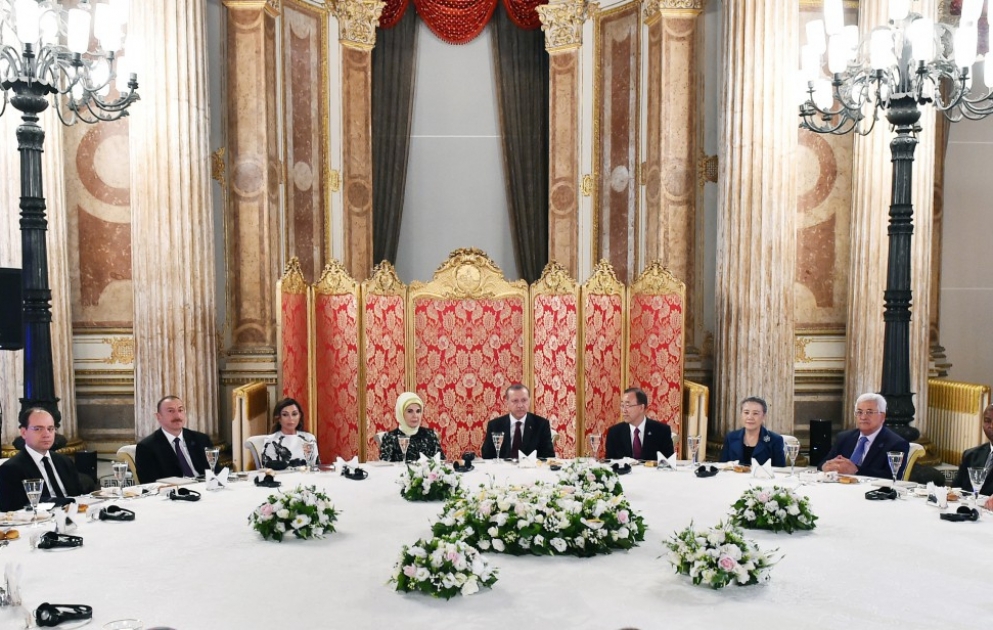 Turkish President hosted reception for high-level guests attending World Humanitarian Summit VIDEO