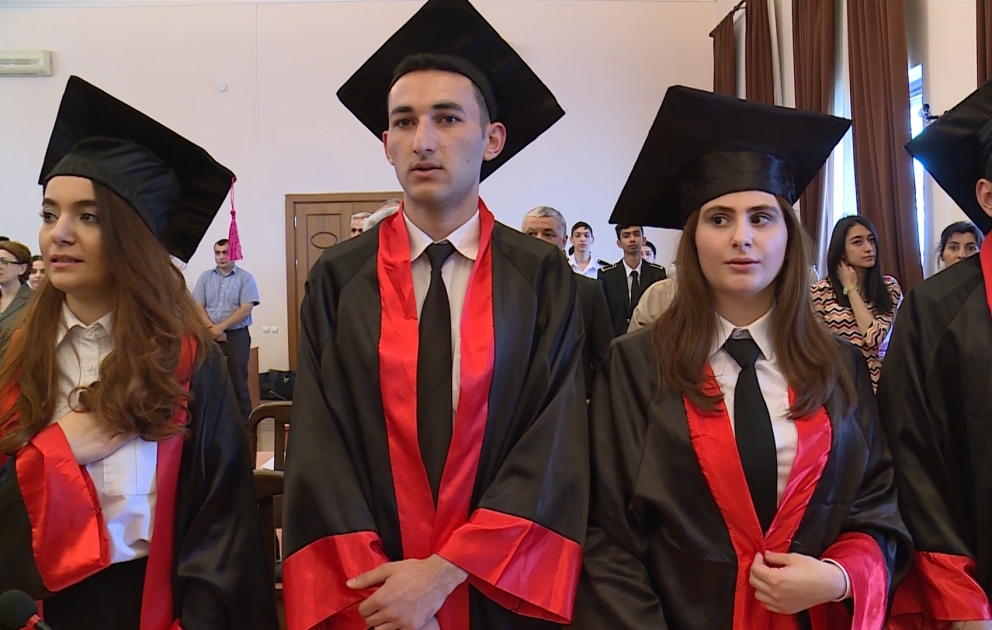 Milli Aviasiya Akademiyasında məzun günü VİDEO