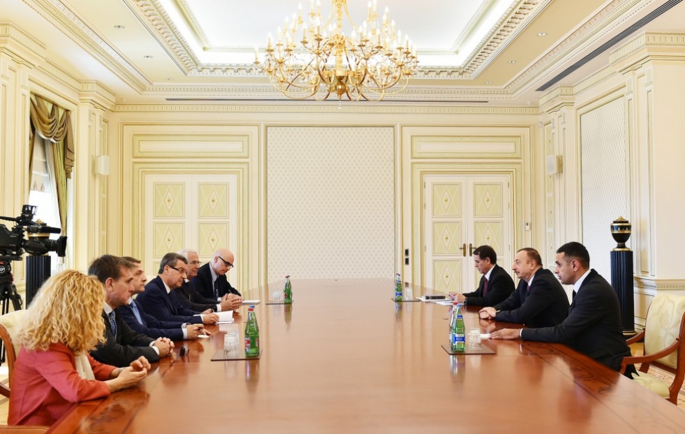 President Ilham Aliyev received delegation led by Chairman of European Policies Committee of Italian Senate VIDEO