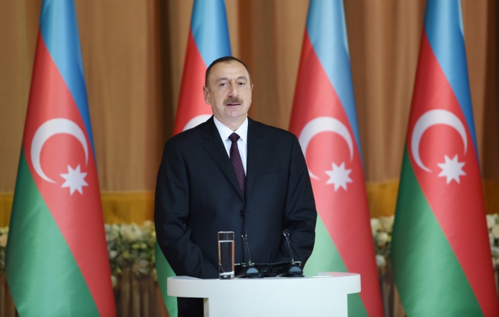 Le président Ilham Aliyev participe à la réception officielle à l’occasion de la fête nationale VIDEO