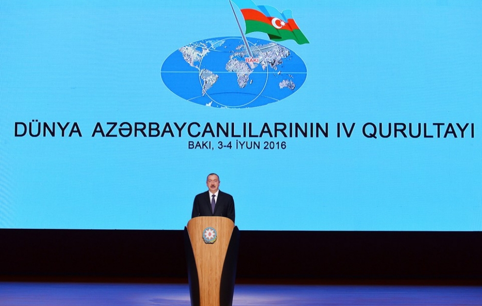In Baku hat IV. Kongress der Weltaserbaidschaner seine Arbeit begonnen Präsident Ilham Aliyev hielt eine Rede bei der Eröffnungsveranstaltung des Kongresses VIDEO