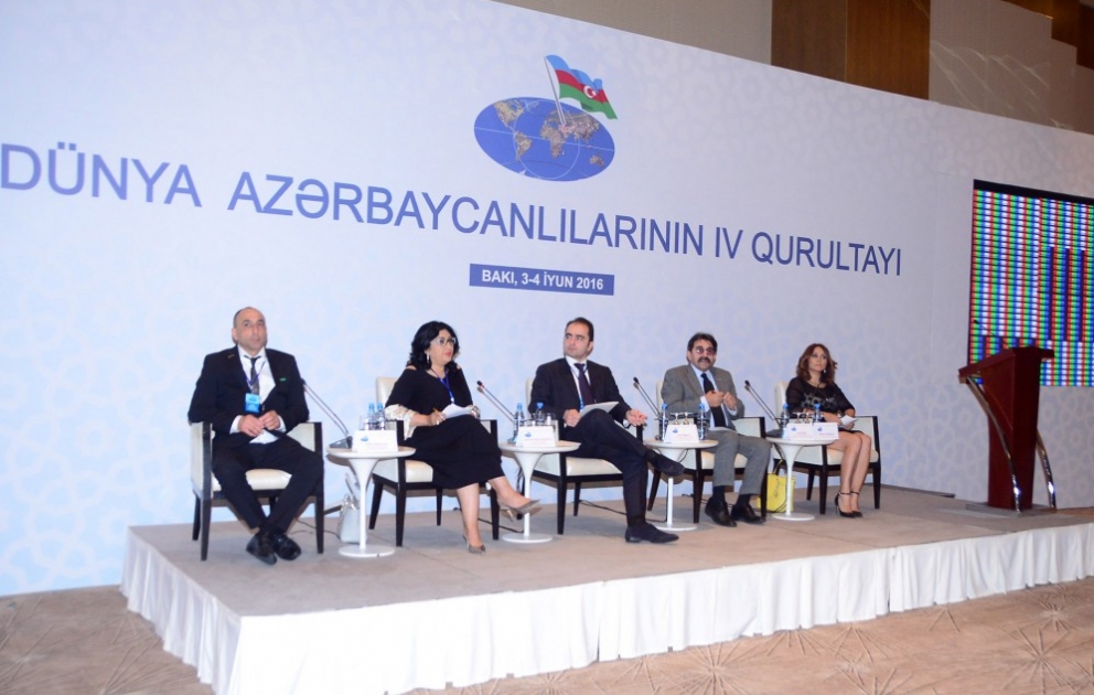 Qurultay çərçivəsində lobbi quruculuğuna həsr olunmuş panel iclası maraqlı müzakirələrlə yadda qalıb [YENİLƏNİB] VİDEO
