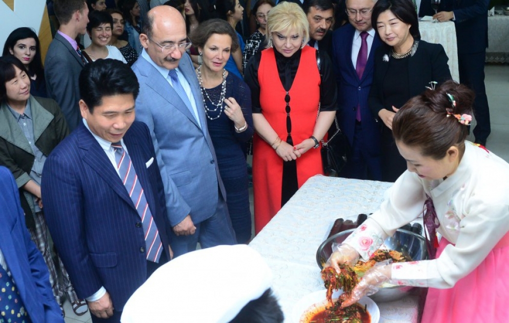 Bakıda Koreya milli mətbəxi festivalı keçirilib VİDEO