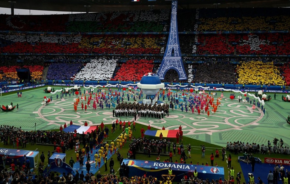 Parisdə futbol üzrə XV Avropa çempionatının möhtəşəm açılış mərasimi keçirilib VİDEO