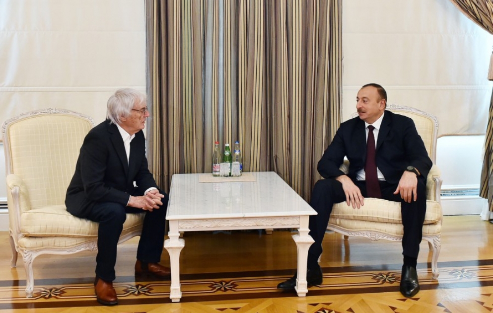 Präsident Ilham Aliyev empfängt Präsident von "Formula One Management" VIDEO