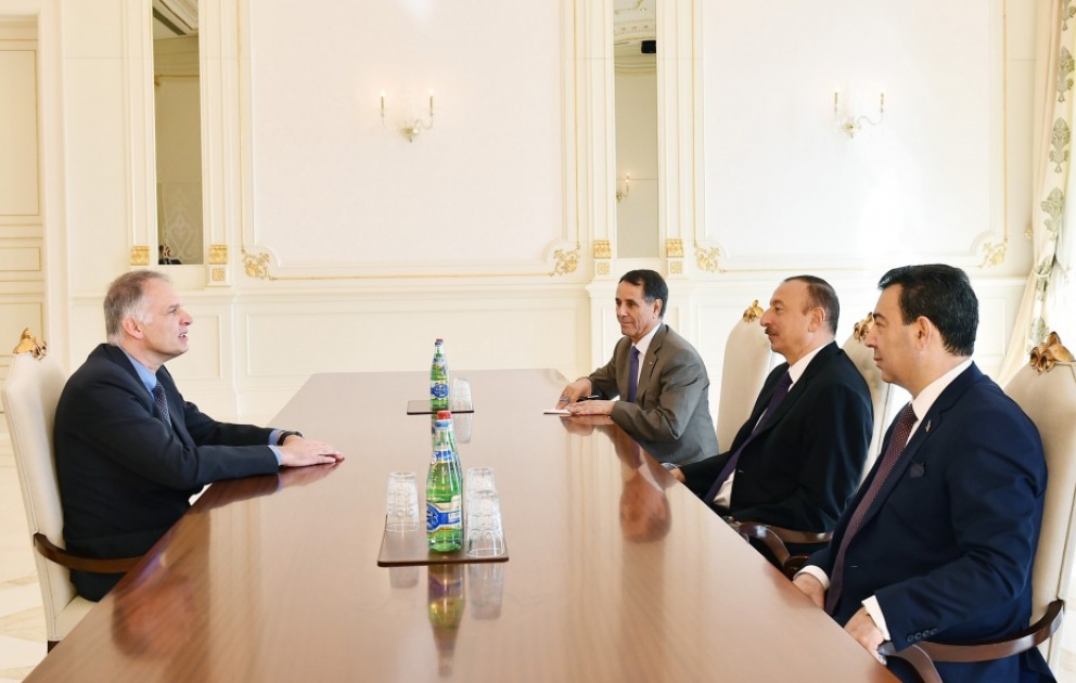 Präsident Ilham Aliyev empfängt Senator des Königreichs Belgien Alain Destexhe VIDEO