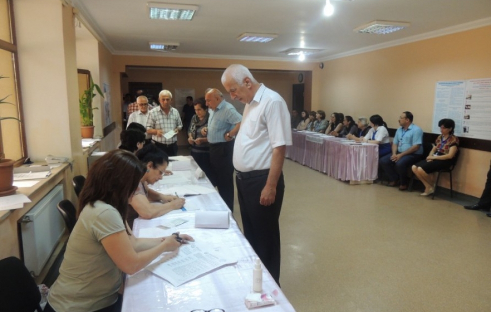 Ağdaşda səsvermə prosesini veb-kameralar vasitəsilə onlayn izləmək mümkündür VİDEO