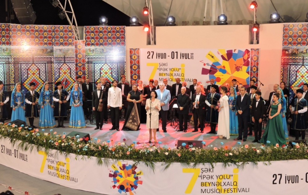 Şəki “İpək yolu” VII Beynəlxalq musiqi festivalı başa çatıb VİDEO
