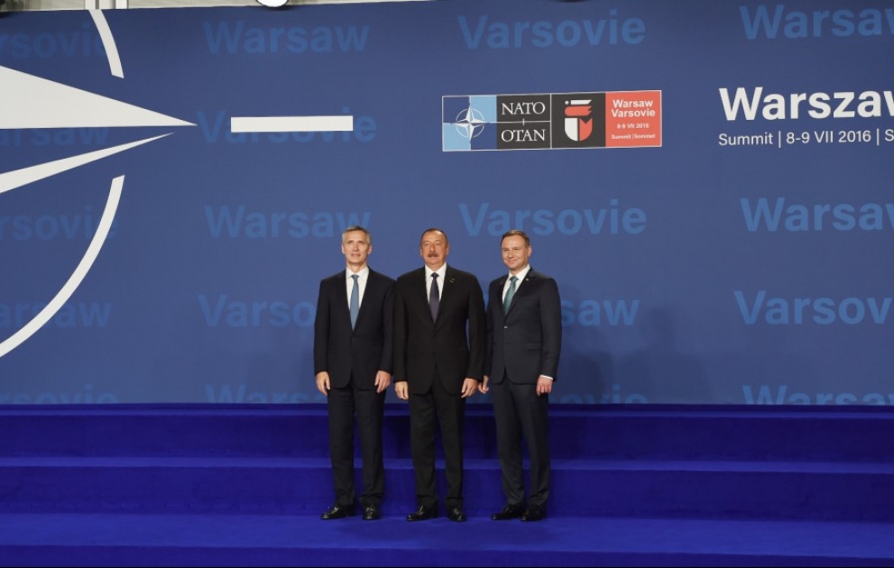 Nato-Gipfel in Warschau: Präsident Ilham Aliyev nimmt an Eröffnungsveranstaltung teil VIDEO