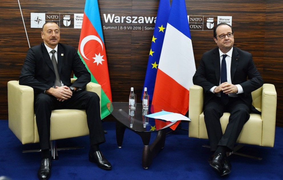 Varsovie : entretien entre Ilham Aliyev et François Hollande VIDEO