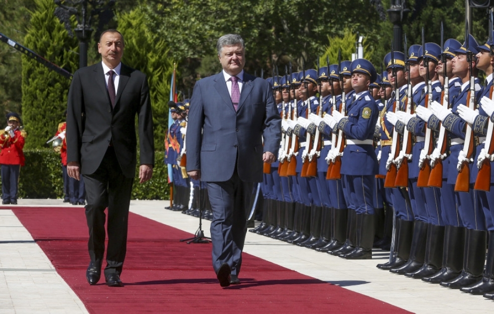 Official welcoming ceremony was held for Ukrainian President Petro Poroshenko VIDEO