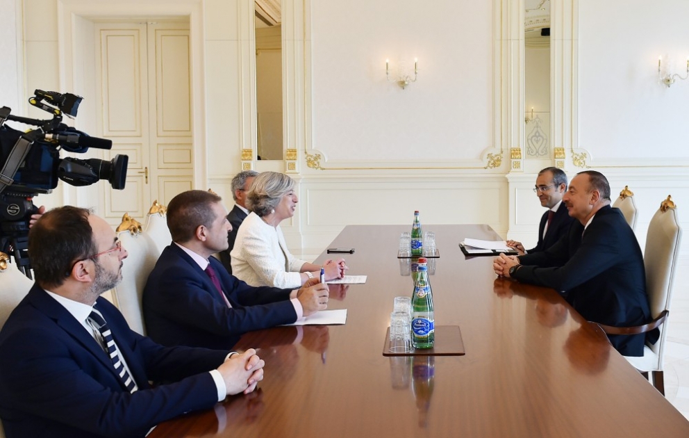 President Ilham Aliyev received delegation led by Italian Minister of Education, University and Research [UPDATED ] VIDEO