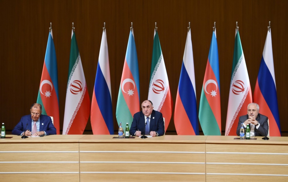 Points de presse des ministres des Affaires étrangères azerbaïdjanais, iranien et russe VIDEO