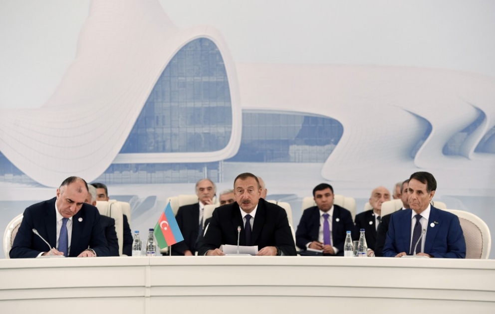 Dreiergipfel der Präsidenten von Aserbaidschan, dem Iran und Russland in Baku VIDEO