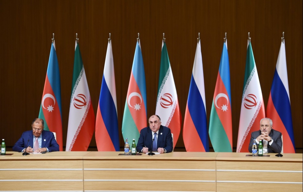 Pressekonferenz der Außenminister von Aserbaidschan, Russland und dem Iran VIDEO