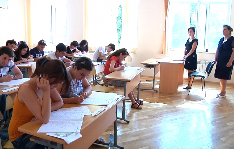 Tam orta təhsil bazasında orta ixtisas təhsili müəssisələrinə ixtisas seçimi başlanıb VİDEO