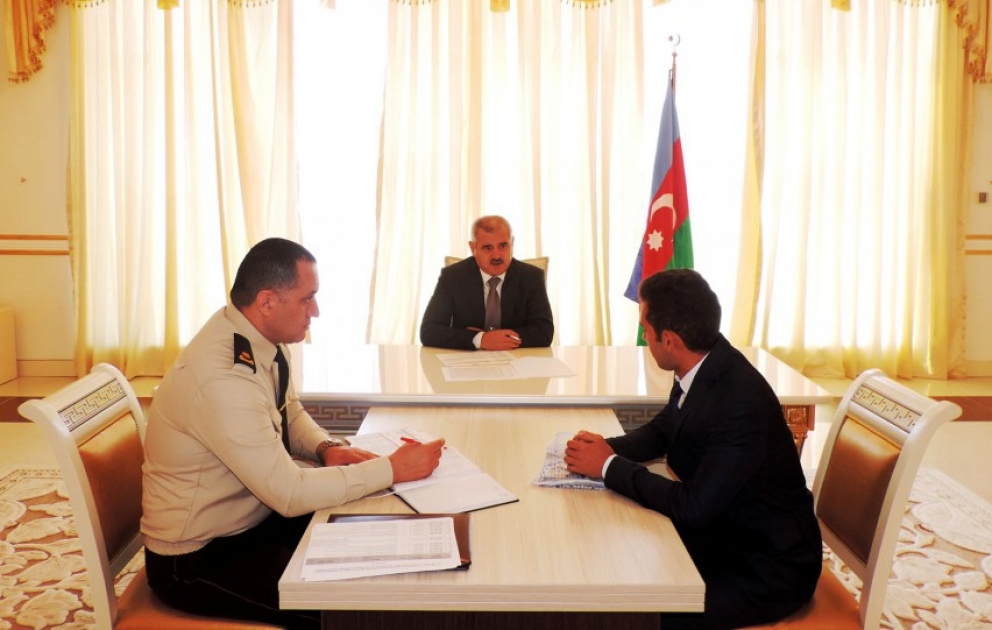 Səfərbərlik və Hərbi Xidmətə Çağırış üzrə Dövlət Xidmətinin rəisi Goranboyda vətəndaşları qəbul edib VİDEO