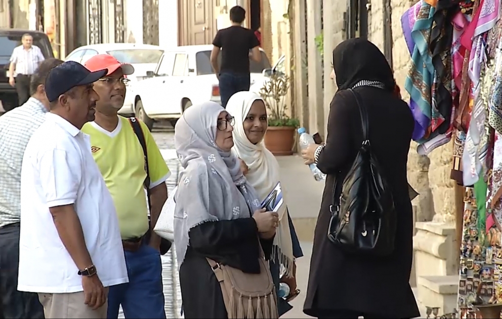 Ölkəmizə Birləşmiş Ərəb Əmirliklərindən gələn turistlərin sayı artmaqdadır VİDEO