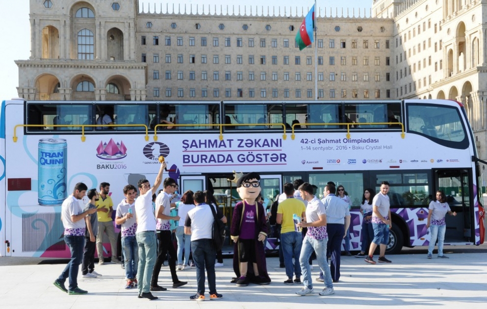 “Şahmat” avtobusları paytaxt küçələrinə çıxıb VİDEO