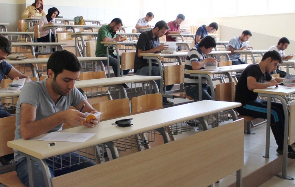Ali təhsil müəssisələrinin boş qalan plan yerlərinə və orta ixtisas təhsili müəssisələrinə qəbulun nəticələri açıqlanıb VİDEO