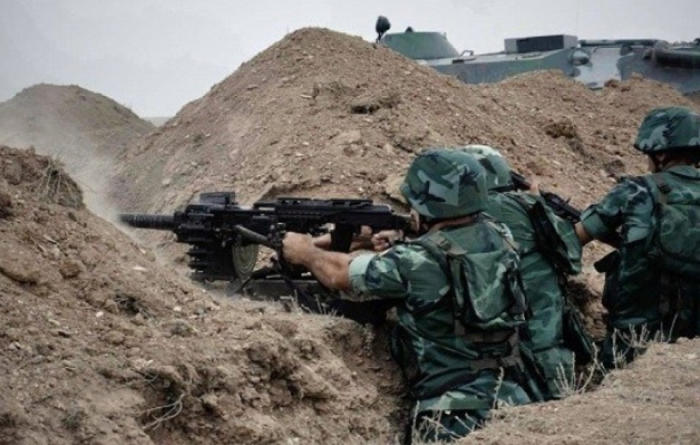 Армянские вооруженные подразделения, используя гранатометы и крупнокалиберные пулеметы, нарушили режим прекращения огня 22 раза ВИДЕО