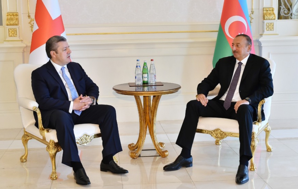 President Ilham Aliyev received Georgian Prime Minister Giorgi Kvirikashvili [UPDATED ] VIDEO