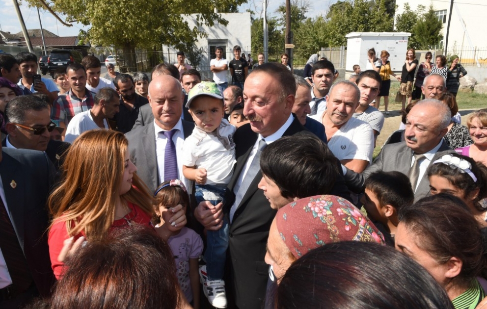 President Ilham Aliyev met with local residents in Khudat VIDEO