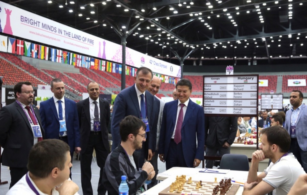 Bakı Şahmat Olimpiadasının doqquzuncu turuna start verilib VİDEO