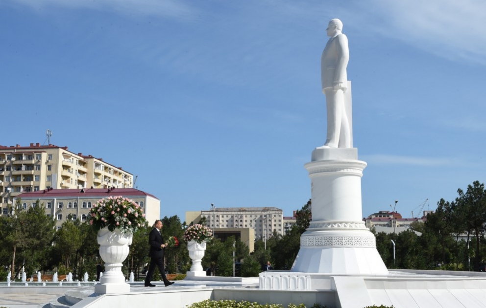 Le président azerbaïdjanais Ilham Aliyev entame une visite à Soumgaït VIDEO