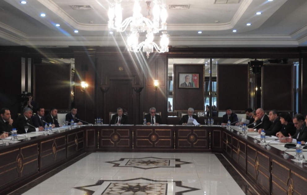 Milli Məclisin iqtisadi siyasət, sənaye və sahibkarlıq komitəsinin iclası keçirilib VİDEO