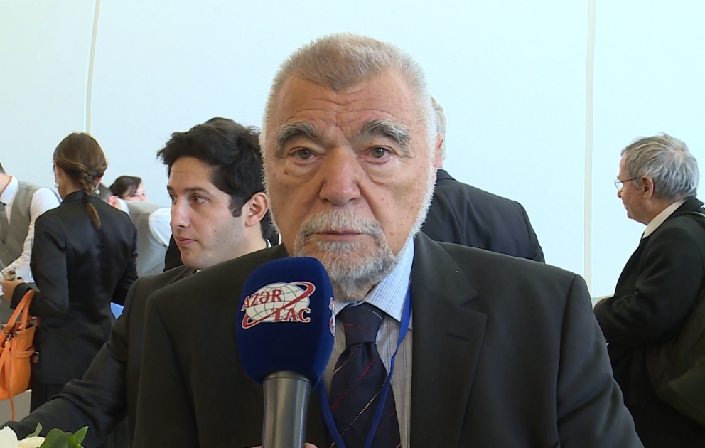 Stepan Mesiç: Bakı Forumu qlobal məsələlərin müzakirəsi üçün önəmli platformadır VİDEO