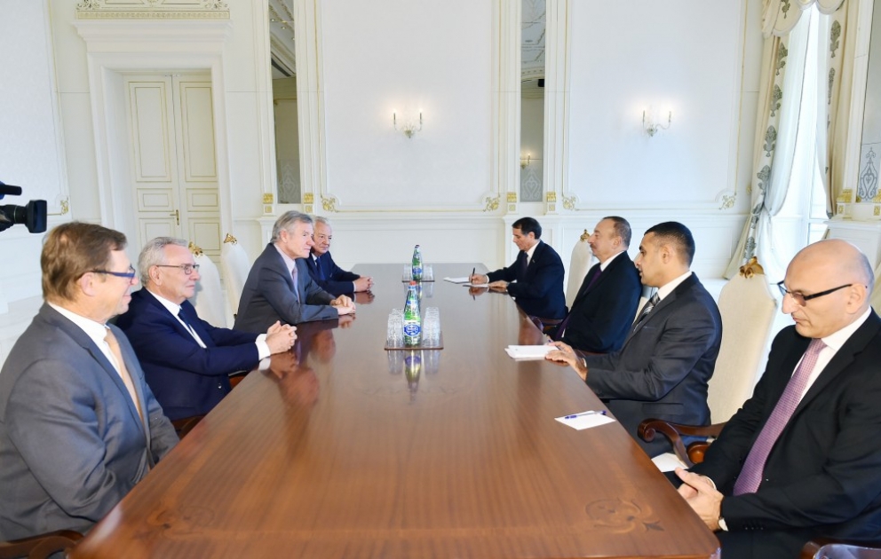 President Ilham Aliyev received delegation led by President of Association of Friends of Azerbaijan in France VIDEO