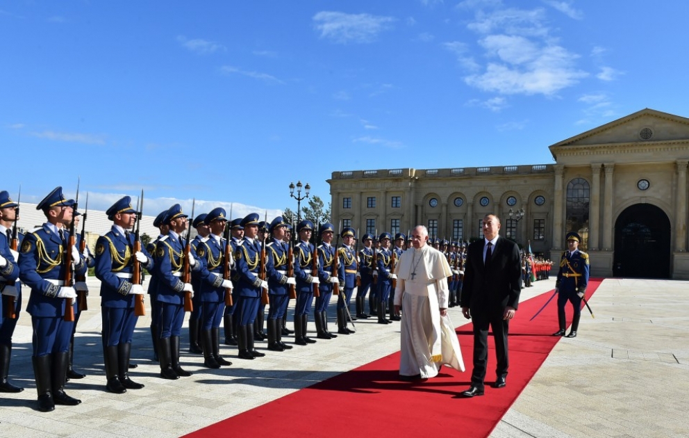 Official welcoming ceremony was held for Pope Francis VIDEO